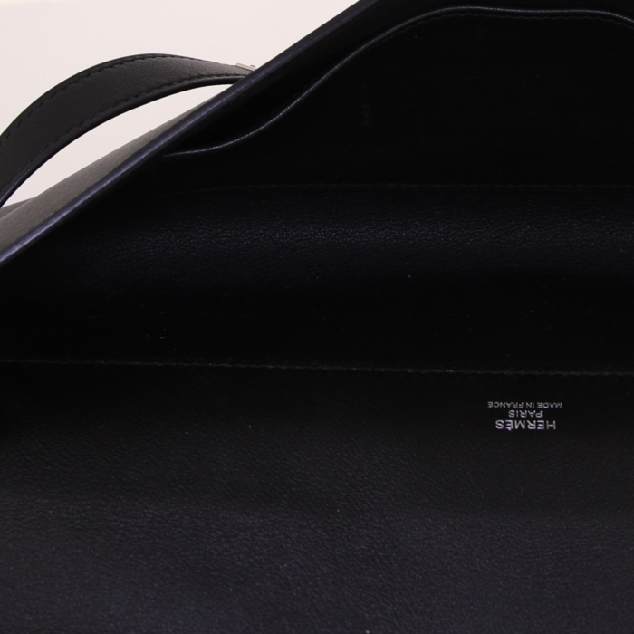 Pochette Hermès Kelly Cut en cuir Swift noir - Detail D2