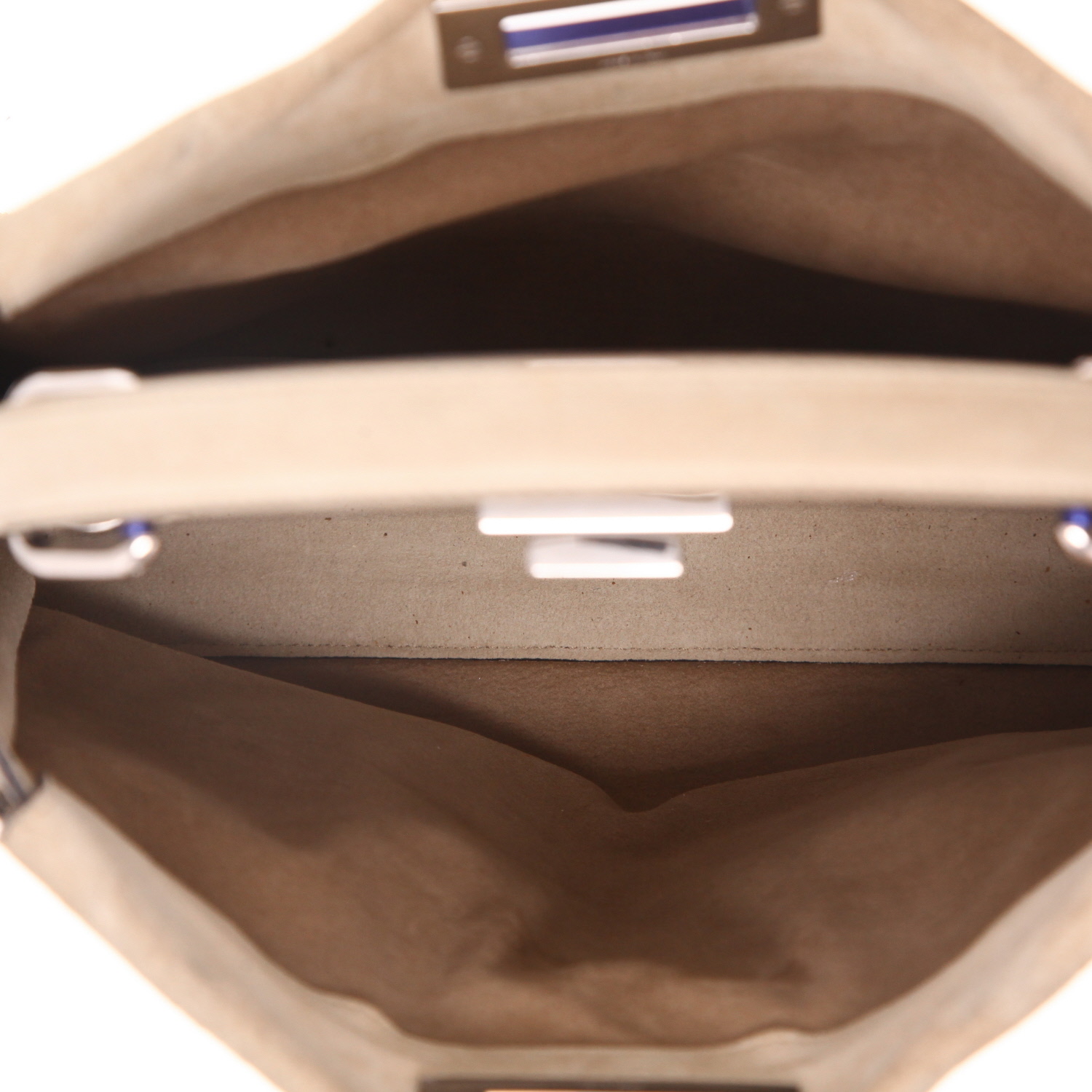 Fendi  Peekaboo medium model  handbag  in beige suede - Detail D3
