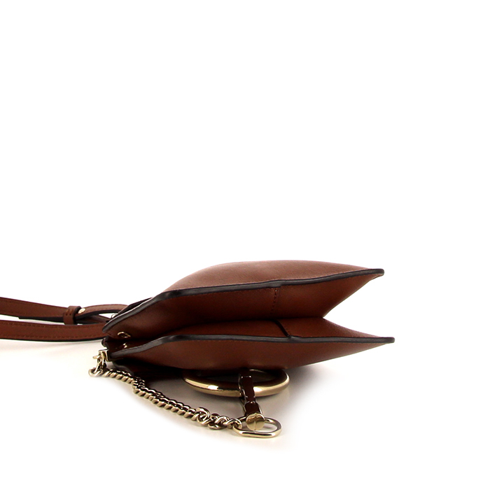 Chloé Faye Bracelet handbag in brown leather and brown suede - Detail D5