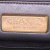 Bolso de mano Chanel Vintage en piel de pitón plateada - Detail D3 thumbnail