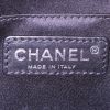 Chanel Timeless shoulder bag in black and silver leather - Detail D4 thumbnail