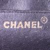 Chanel bag worn on the shoulder or carried in the hand in black grained leather - Detail D3 thumbnail