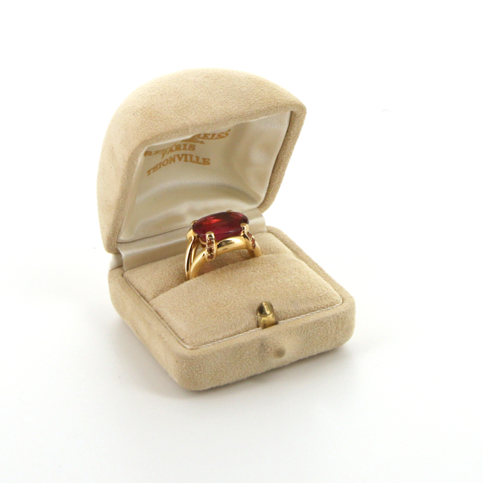 Vintage ring in yellow gold,  tourmaline and garnets - Detail D2