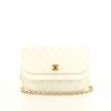 Chanel  Vintage handbag  in white quilted leather - 360 thumbnail