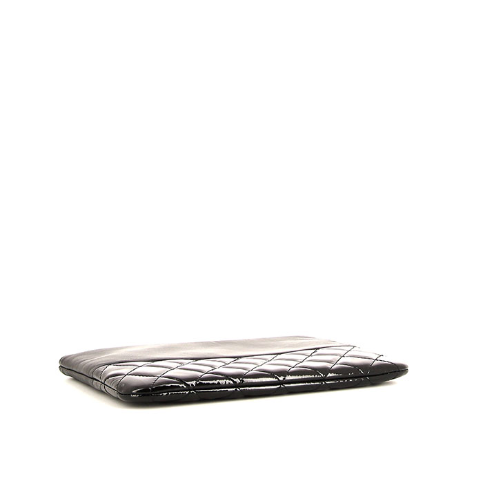 Pochette Chanel Pochette in pelle verniciata e foderata e pelle nera - Detail D4
