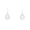 Chaumet Joséphine Aigrette earrings in white gold,  diamonds and Akoya cultured pearls - 00pp thumbnail