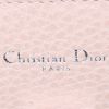 Sac à main Dior Diorever en cuir grainé beige - Detail D4 thumbnail