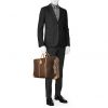 Bolsa de viaje Louis Vuitton Sirius 50 en lona Monogram marrón y cuero natural - Detail D1 thumbnail