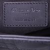 Sac à main Dior Lady Dior moyen modèle en cuir cannage noir - Detail D4 thumbnail