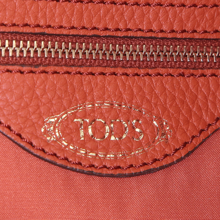 Bolso Cabás Tod's Gommino en cuero granulado naranja - Detail D3