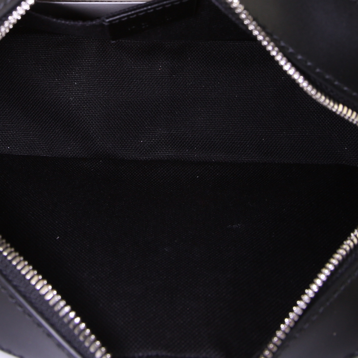 Gucci shoulder bag in anthracite grey monogram canvas and black leather - Detail D2