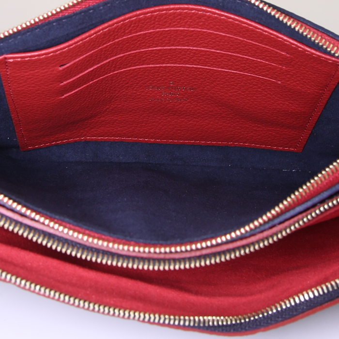 Bolsito de mano Louis Vuitton Double Zip en cuero monogram huella azul y rojo - Detail D3