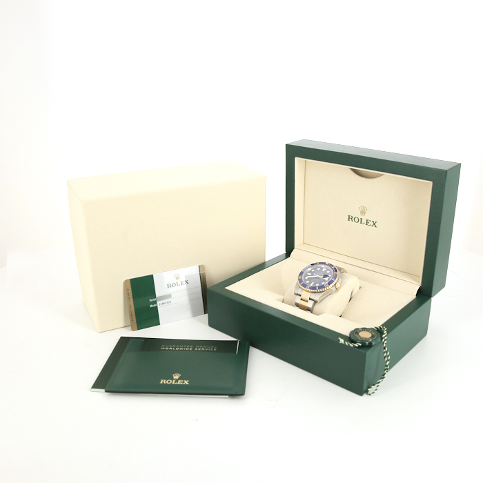 Montre Rolex Submariner Date en or et acier Ref :  116613LB Vers  2020 - Detail D2