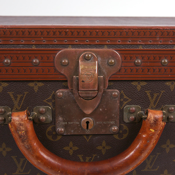 Louis Vuitton Alzer 75 cm suitcase in monogram canvas and natural leather - Detail D4