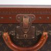 Valise Louis Vuitton Alzer 75 cm en toile monogram et cuir naturel - Detail D4 thumbnail