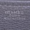 Borsa a tracolla Hermes Evelyne modello grande in pelle togo blu marino - Detail D3 thumbnail