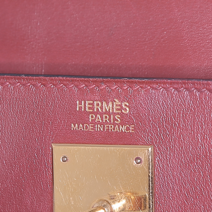 Hermes Kelly 32 cm handbag in red H box leather - Detail D4