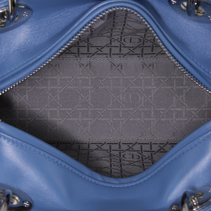Dior Lady Dior medium model handbag in blue leather cannage - Detail D3