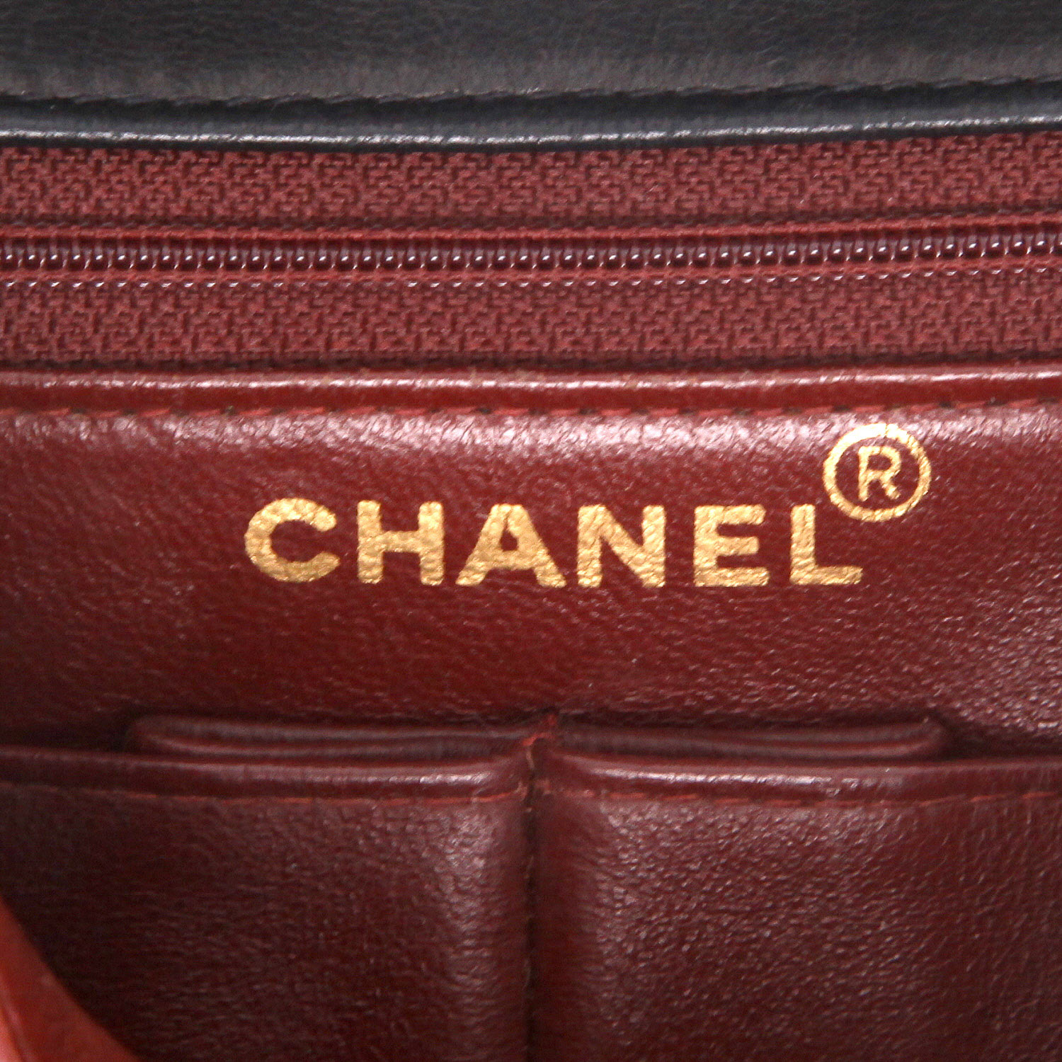 Bolso bandolera Chanel  Mini Timeless en cuero acolchado negro - Detail D2