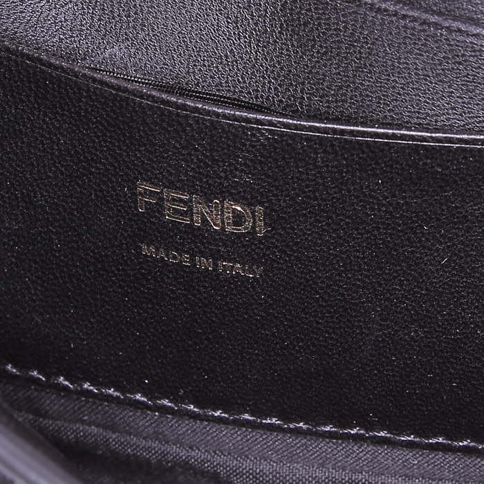Sac bandoulière Fendi Mini Baguette mini en cuir noir - Detail D4