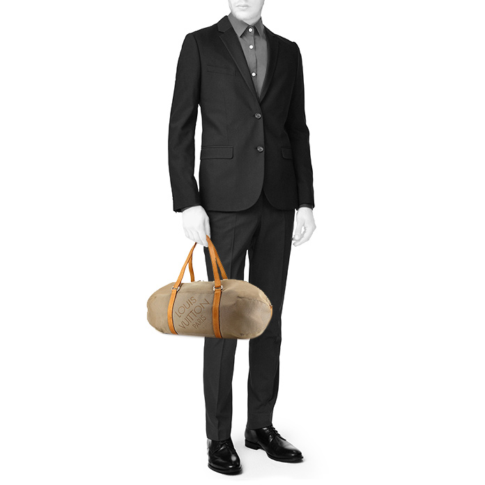 Louis Vuitton Attaquant weekend bag in grey canvas and natural leather - Detail D1