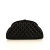 Bolsito de mano Chanel Mademoiselle en cuero acolchado negro - 360 thumbnail