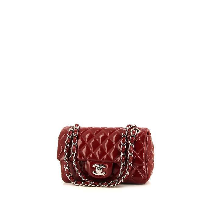 Chanel Mini Timeless handbag in burgundy patent quilted leather - 00pp