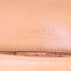Sac à main Chanel en cuir matelassé beige - Detail D3 thumbnail