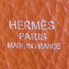 Hermes Victoria shopping bag in gold togo leather - Detail D3 thumbnail