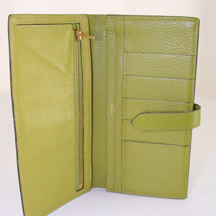 Billetera Hermès Béarn en cabra verde Chartreuse - Detail D2