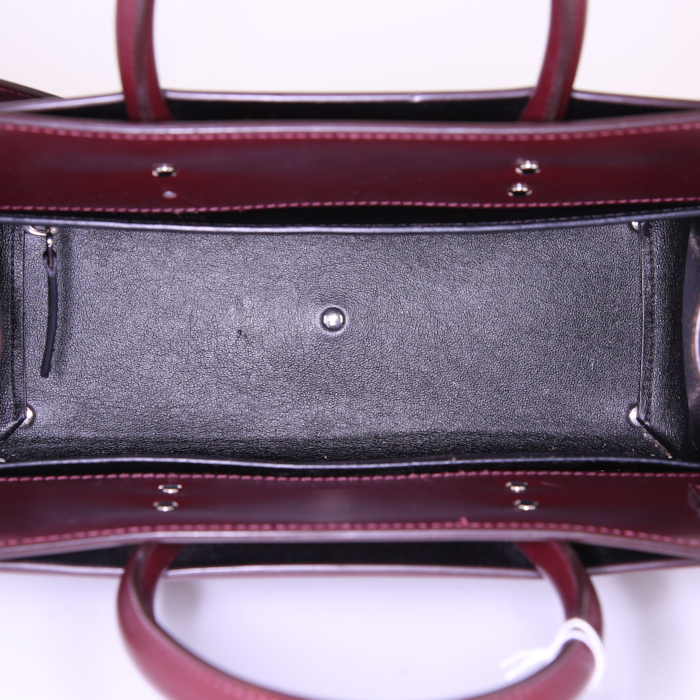 Bolso de mano Givenchy Horizon en cuero liso color burdeos - Detail D3