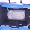 Bolso de mano Celine Luggage Mini en cuero azul y negro - Detail D2 thumbnail