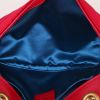 Borsa a tracolla Gucci GG Marmont mini in velluto trapuntato rosso con decori geometrici - Detail D3 thumbnail