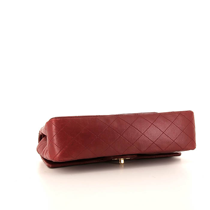 Sac à main Chanel Timeless en cuir matelassé rouge - Detail D5
