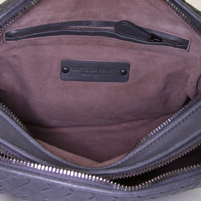 Bolso bandolera Bottega Veneta Nodini en cuero intrecciato gris - Detail D2