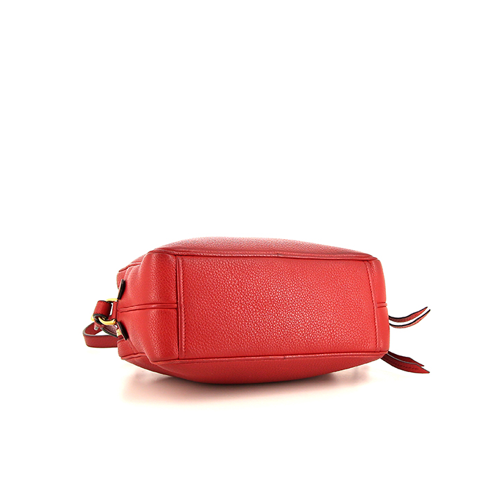 Bolso bandolera Prada en cuero granulado rojo - Detail D5