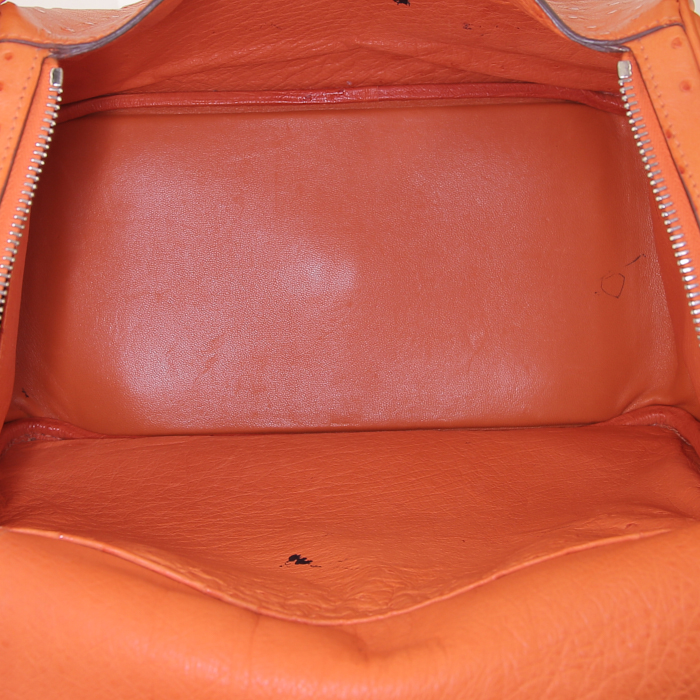 Sac à main Hermes Lindy en autruche orange - Detail D2