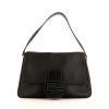 Fendi Mamma Baguette handbag in black grained leather - 360 thumbnail