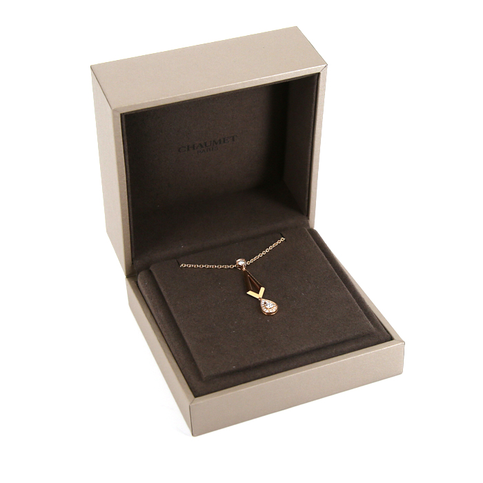 Collar Chaumet Joséphine en oro rosa y diamantes - Detail D2