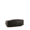 Sac bandoulière Chanel Camera en cuir matelassé noir - Detail D5 thumbnail