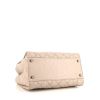 Chanel shopping bag in beige quilted leather - Detail D4 thumbnail