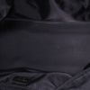 Maleta Chanel  Chanel Voyage en lona acolchada negra - Detail D2 thumbnail