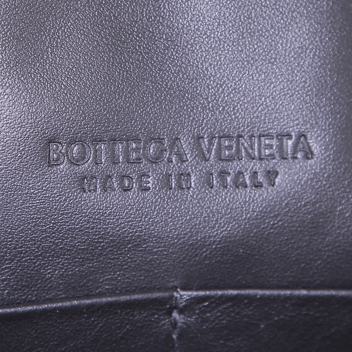 Bolsito de mano Bottega Veneta Clasp en cuero intrecciato negro - Detail D3