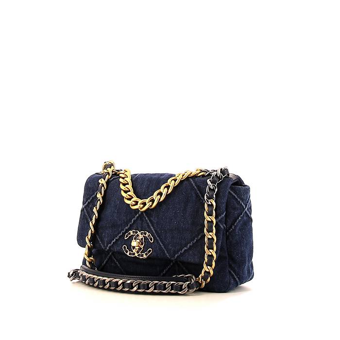 CHANEL 19 DENIM FLAP BAG 6 MONTH WEAR AND TEAR  WHAT FITS INSIDE  YouTube
