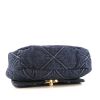 Bolso de mano Chanel 19 en lona denim azul - Detail D5 thumbnail