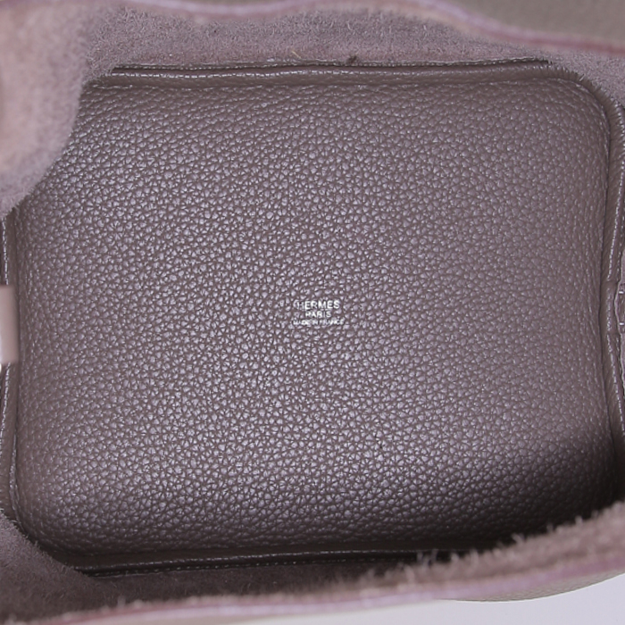 Hermes Picotin 22 cm medium model handbag in etoupe togo leather - Detail D2