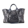 Shopping bag Chanel Deauville in pelle blu - 360 thumbnail
