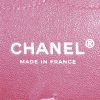 Chanel  Timeless Jumbo handbag  in black quilted grained leather - Detail D4 thumbnail