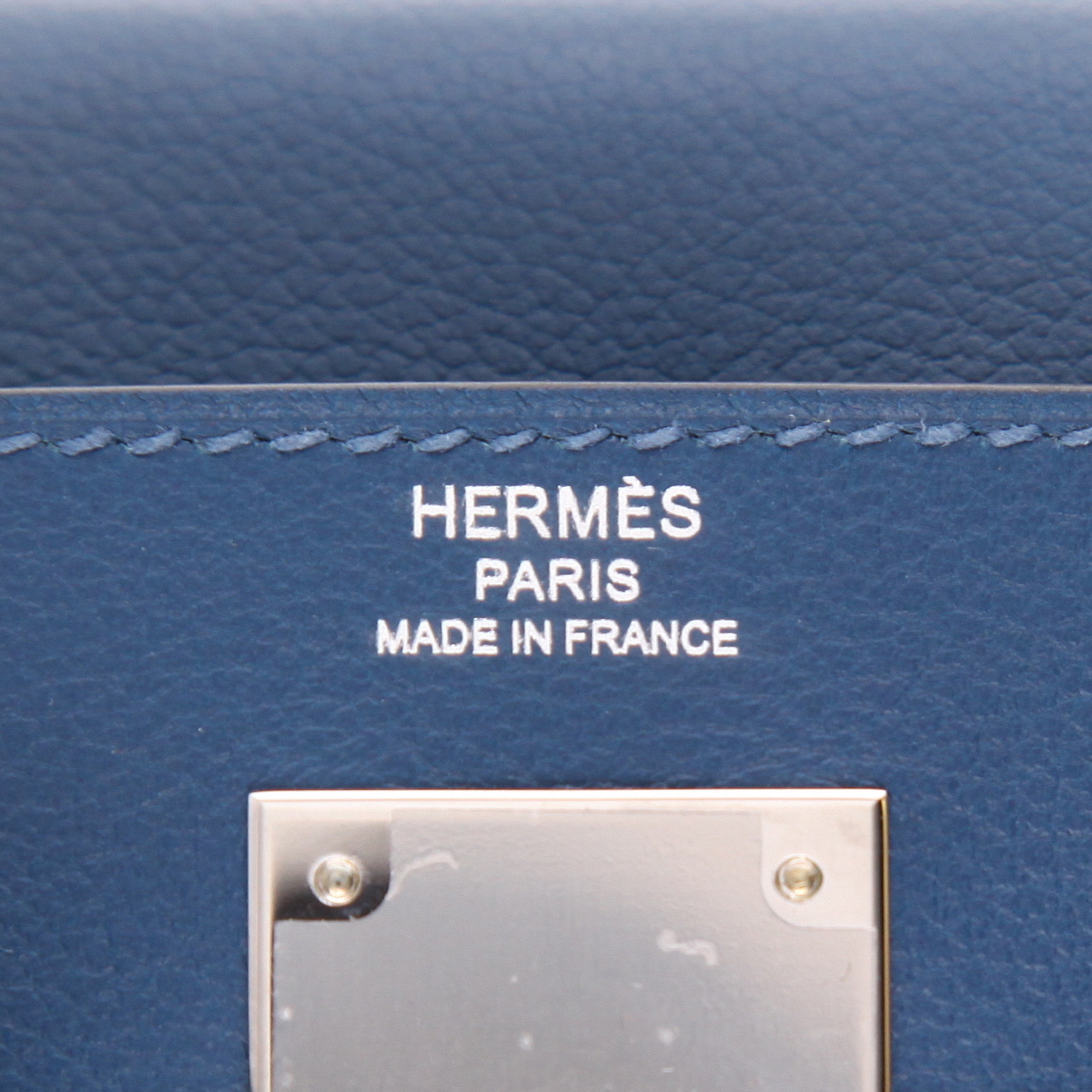 Hermès  Kelly 28 cm handbag  in Malta Blue Evercolor calfskin - Detail D2