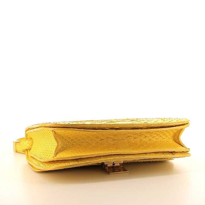 Sac bandoulière Céline Classic Box en python jaune - Detail D4